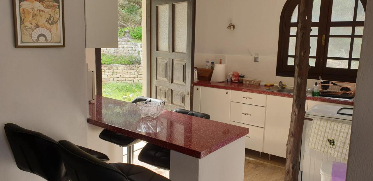 Angela Apartments Pool Gardens&Sea Views Agios Stefanos Avliotes  Buitenkant foto
