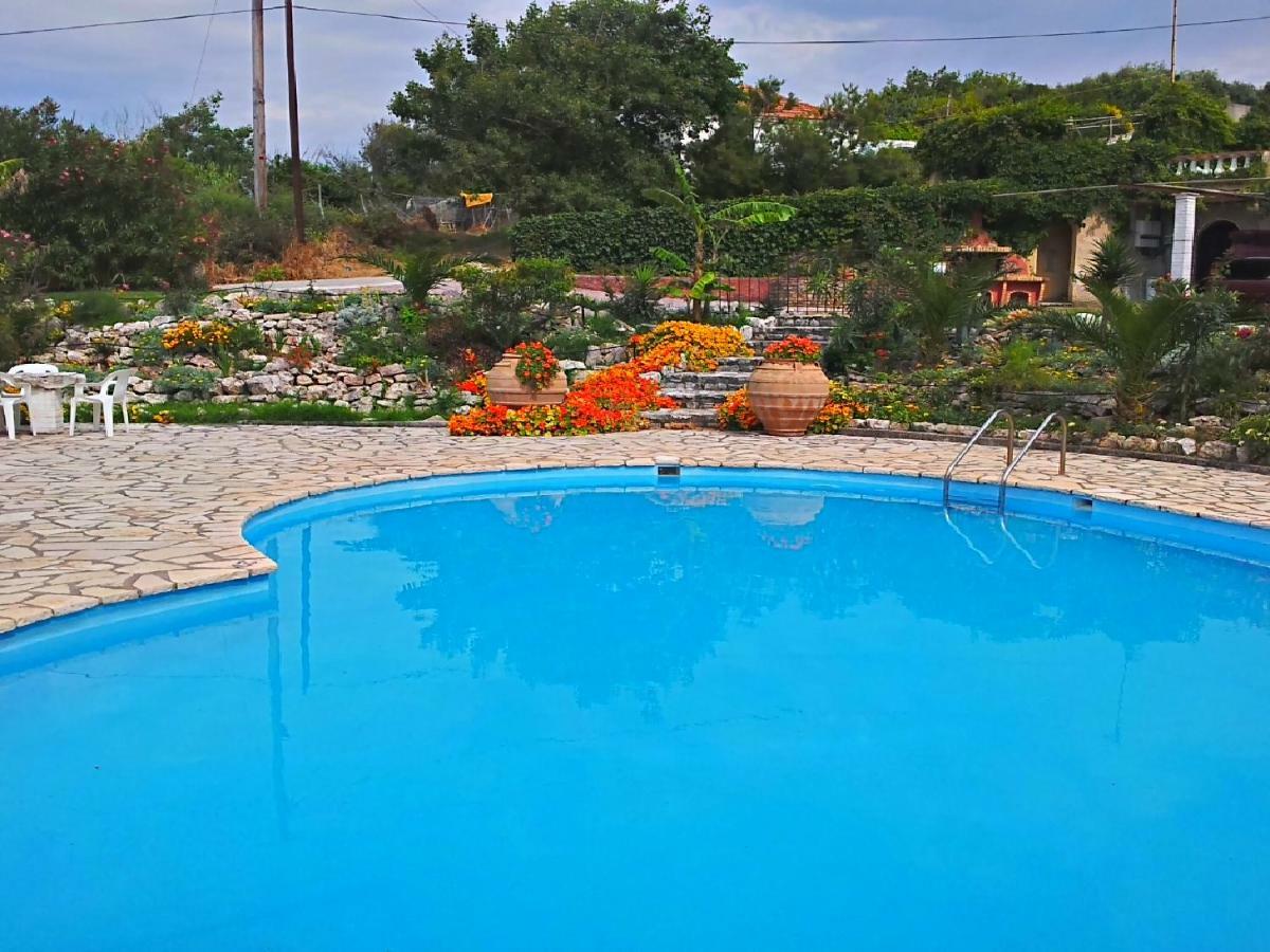 Angela Apartments Pool Gardens&Sea Views Agios Stefanos Avliotes  Buitenkant foto